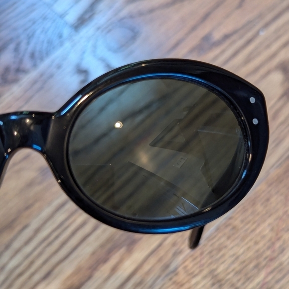 Vintage Ray-Ban Sunglasses Black Plastic Frames W0956 - Picture 5 of 12